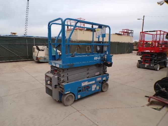 New 2019 GENIE GS-1930 Scissor Lift, photo 2