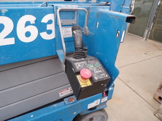 Used 2019 GENIE GS-2632 Scissor Lift, photo 11