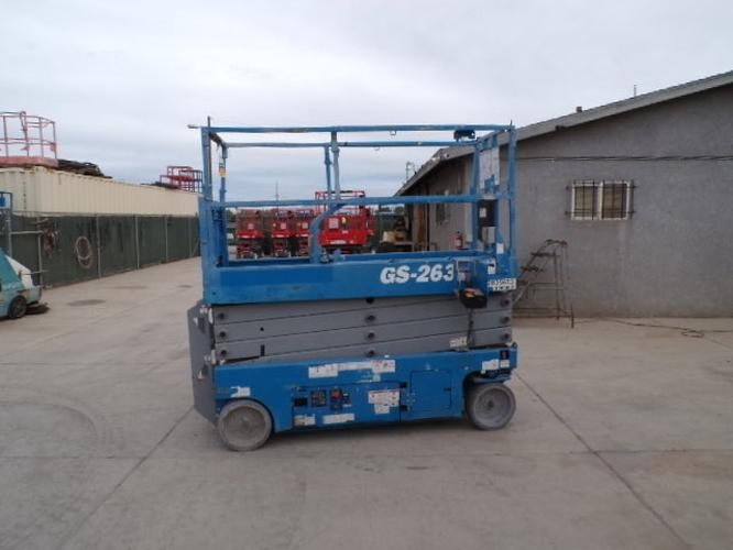 Used 2019 GENIE GS-2632 Scissor Lift, photo 1