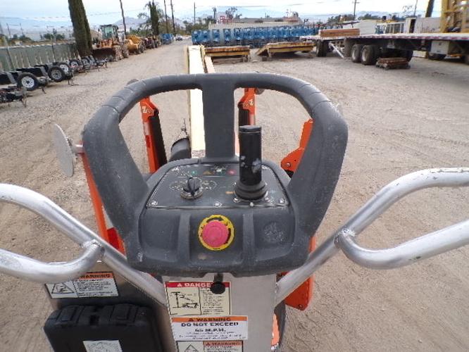 Used 2019 JLG T350 Towable Boom Lift, photo 17