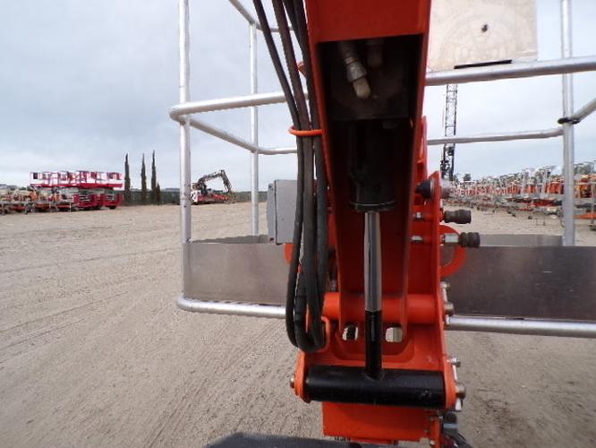 Used 2019 JLG T350 Towable Boom Lift, photo 16