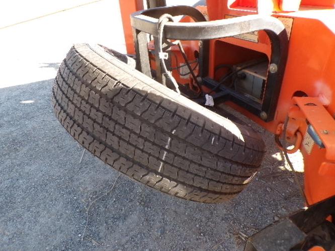 Used 2019 JLG T350 Towable Boom Lift, photo 4