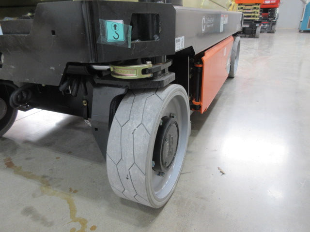 New 2026 JLG ES3246 Scissor Lift