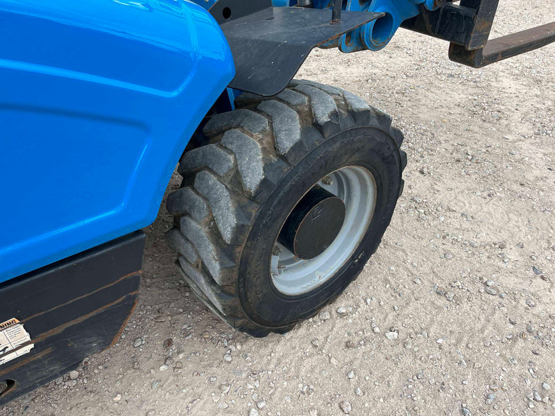 Used 2019 GENIE GTH-5519 Telehandler Forklift, photo 10