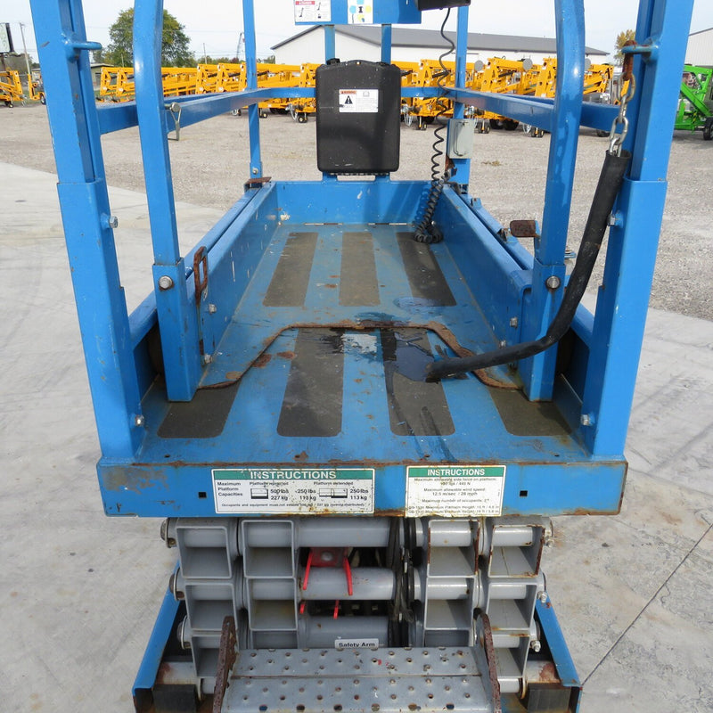 Used 2019 GENIE GS-1930 Scissor Lift, photo 11