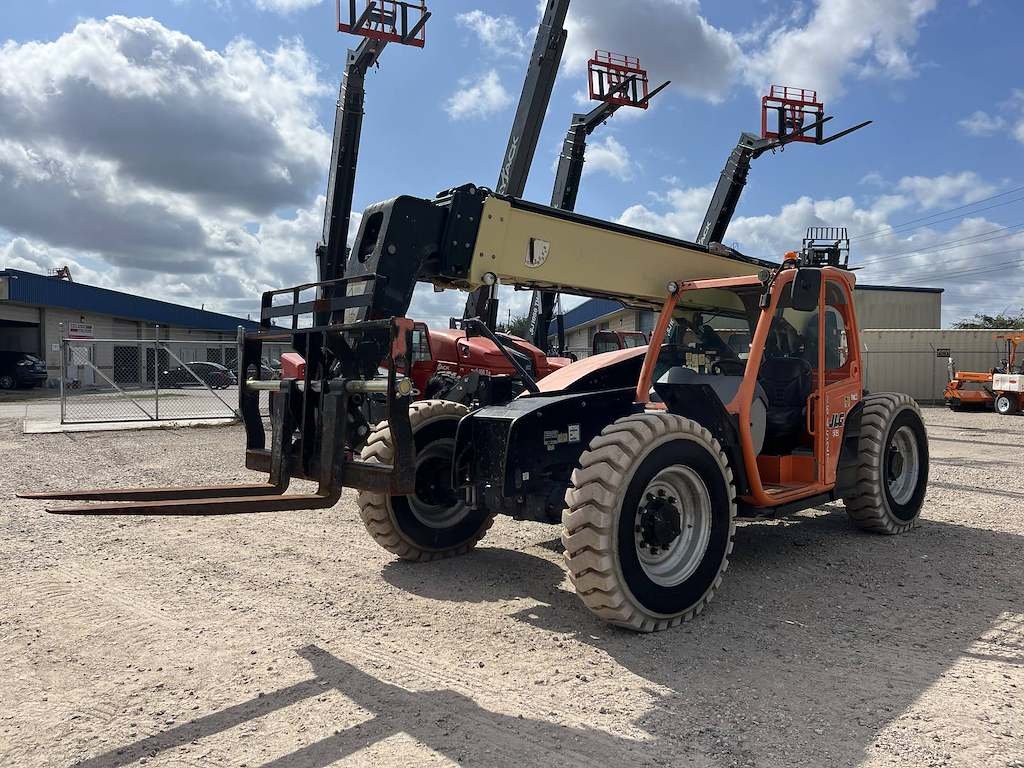 Used 2016 JLG 742 Telehandler Forklift