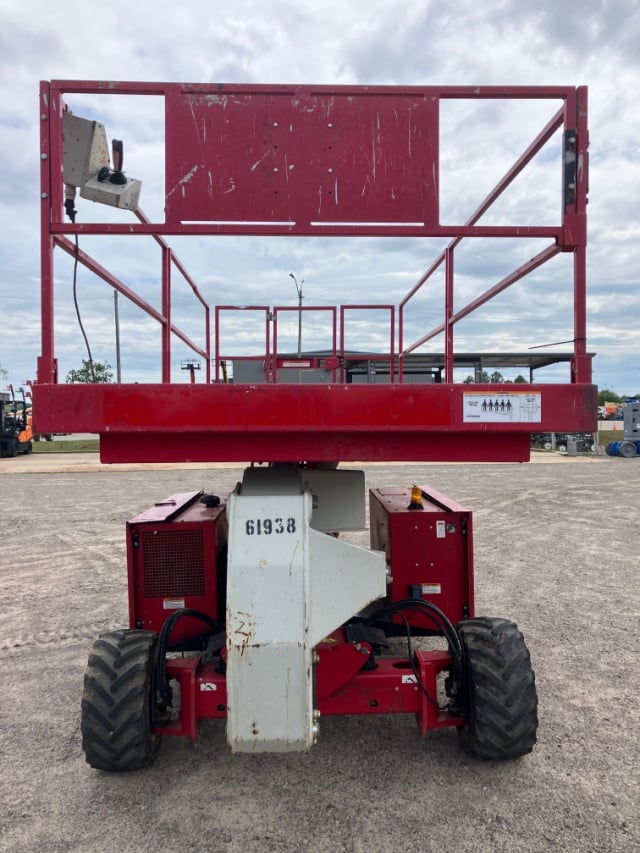 Used 2020 MEC 3084 RT Scissor Lift