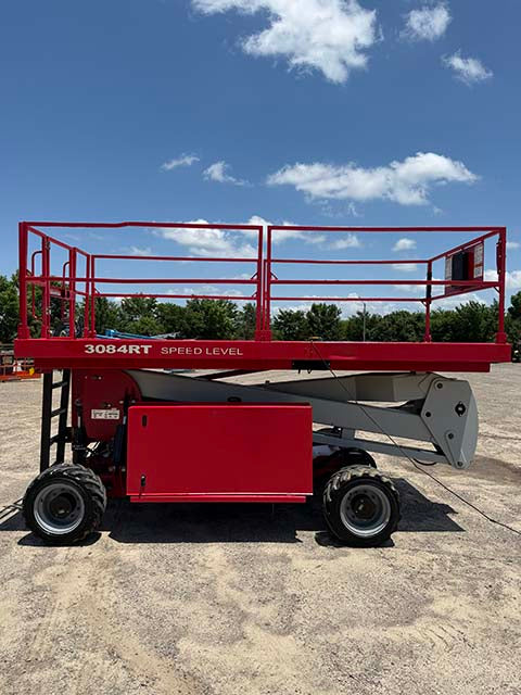 Used 2020 MEC 3084 RT Scissor Lift
