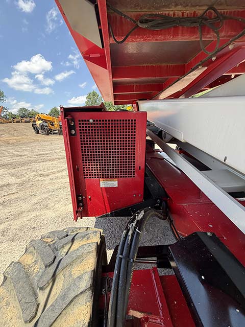 Used 2020 MEC 3084 RT Scissor Lift