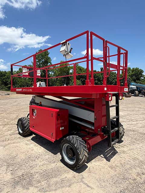 Used 2020 MEC 3084 RT Scissor Lift