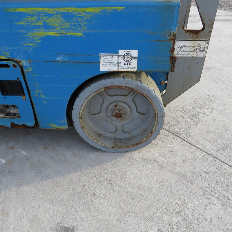 Used 2019 GENIE GS-2632 Scissor Lift, photo 12