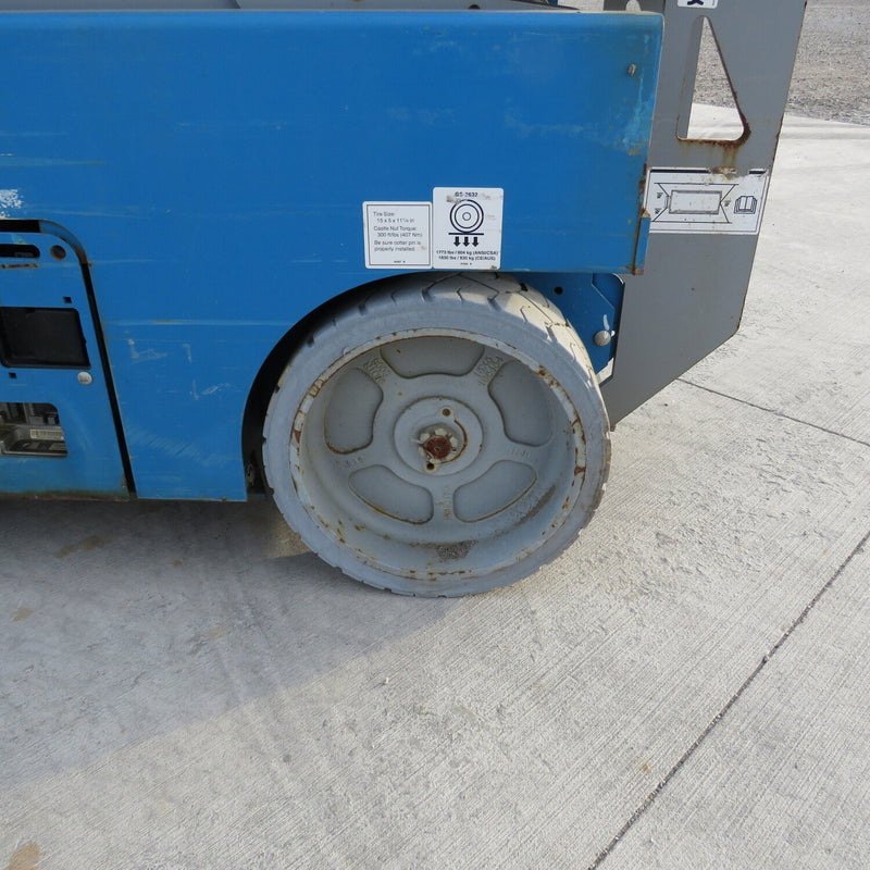 Used 2019 GENIE GS-2632 Scissor Lift, photo 12