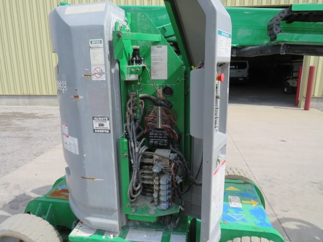 Used 2016 GENIE Z-30/20N RJ Articulating Boom Lift