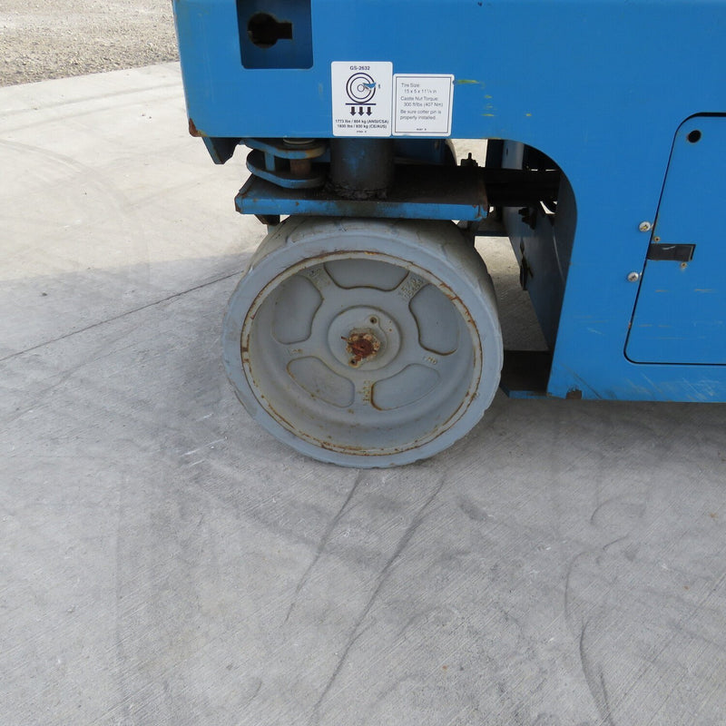 Used 2019 GENIE GS-2632 Scissor Lift, photo 13
