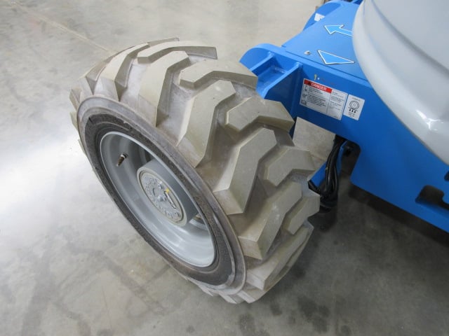 New 2025 GENIE Z-34/22 RT Articulating Boom Lift