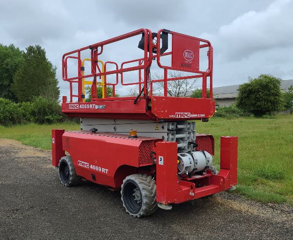 Used 2020 MEC 4069RT Scissor Lift