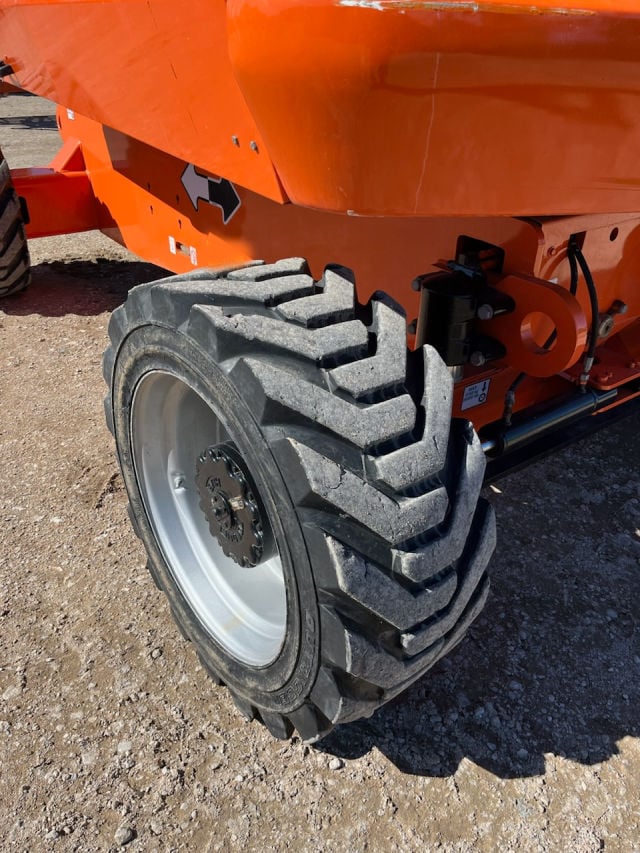 Used 2016 JLG 860SJ Telescopic Boom Lift
