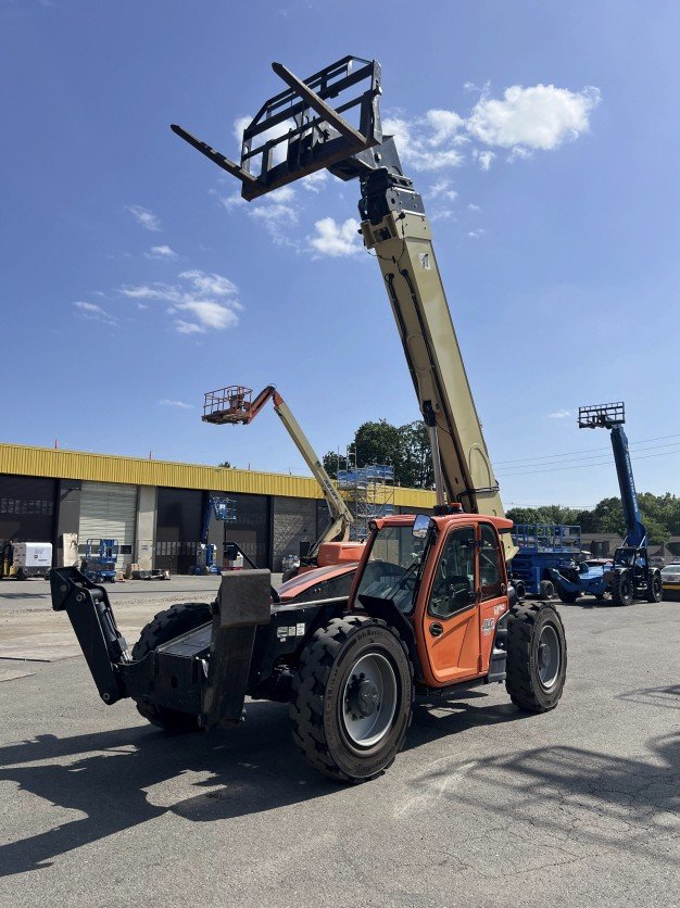 Used 2020 JLG 1055 Telehandler Forklift