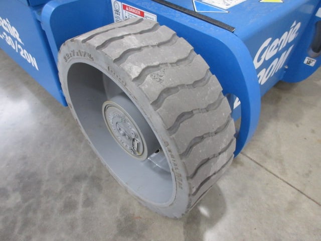 New 2026 GENIE Z-30/20N RJ Articulating Boom Lift