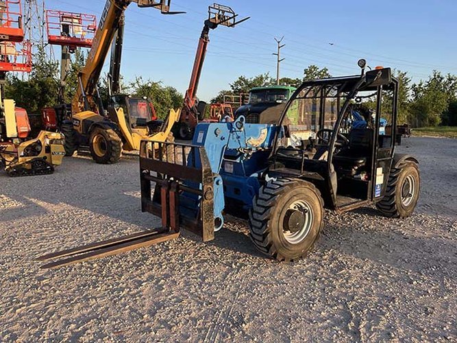 Used 2019 GENIE GTH-5519 Telehandler Forklift
