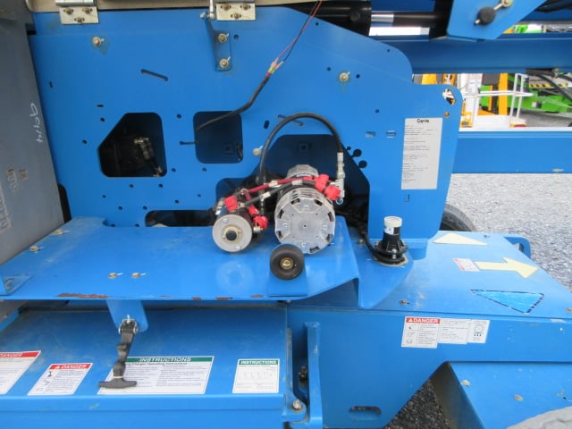 Used 2016 GENIE Z-45/25J DC Articulating Boom Lift