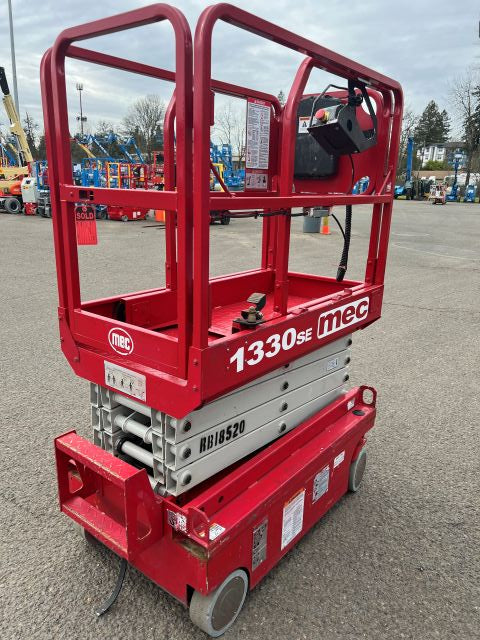 Used 2018 MEC 1330 SE Scissor Lift