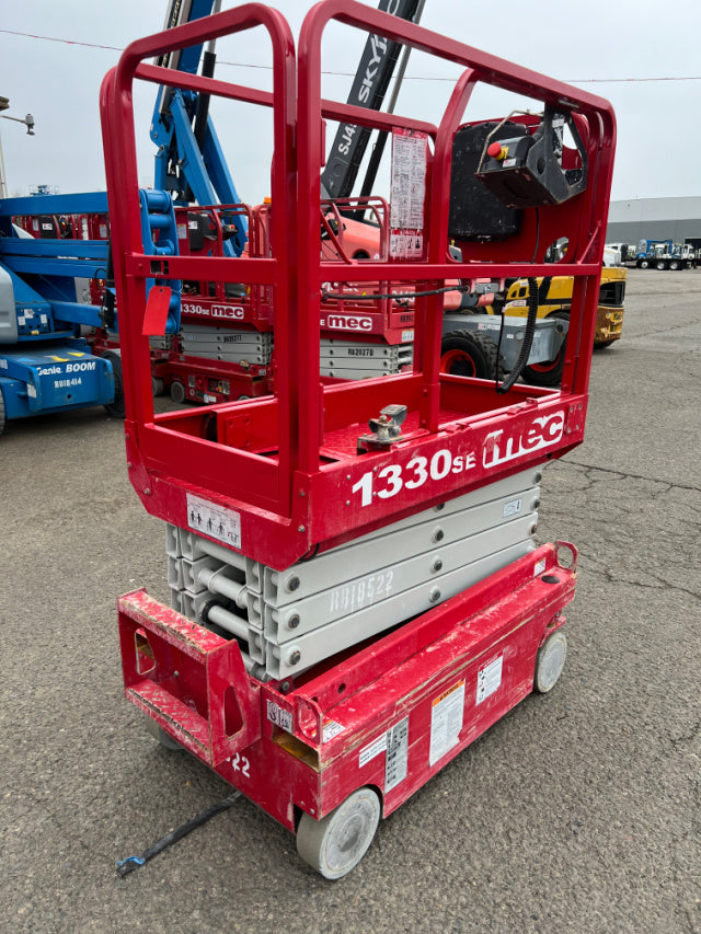 Used 2018 MEC 1330 SE Scissor Lift