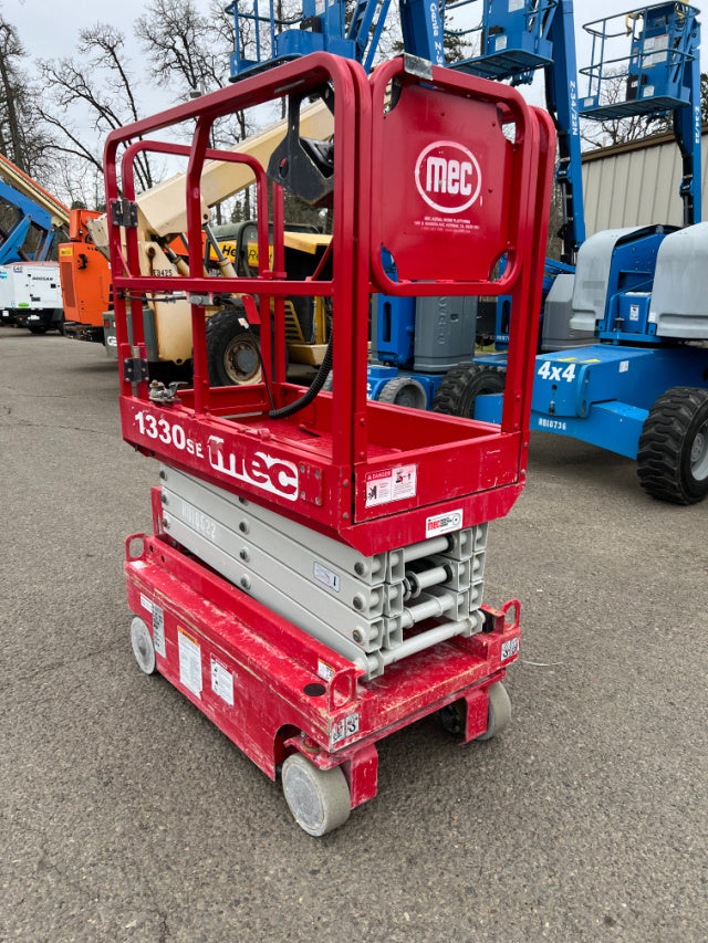 Used 2018 MEC 1330 SE Scissor Lift