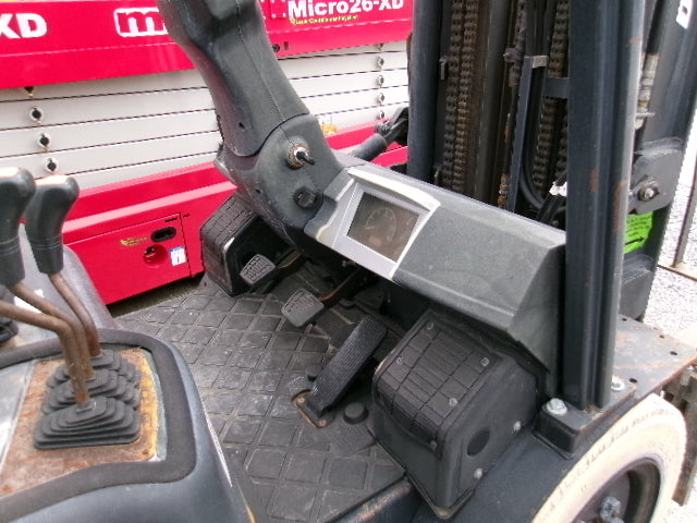 Used 2018 DOOSAN G25N-7 Straight Mast Forklift