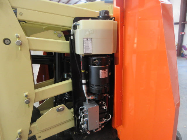 New 2025 JLG E300AJP Articulating Boom Lift