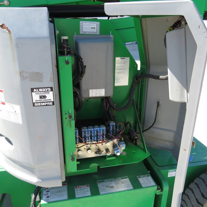 Used 2016 GENIE Z-34/22N Articulating Boom Lift, photo 17