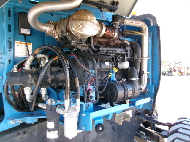 Used 2018 GENIE Z-62/40 Articulating Boom Lift