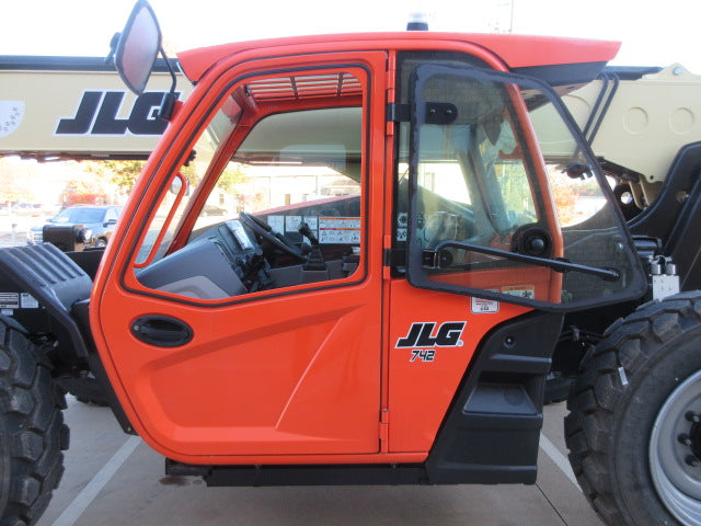 New 2026 JLG 742 Telehandler Forklift