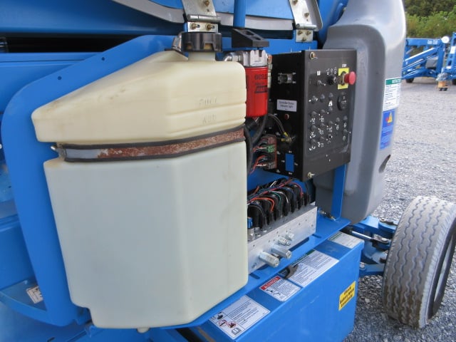 Used 2016 GENIE Z-45/25J DC Articulating Boom Lift