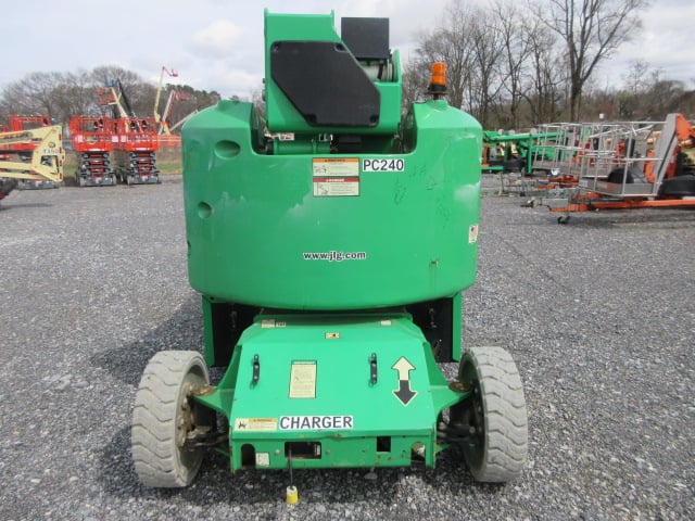 Used 2015 JLG E400AJPN Articulating Boom Lift