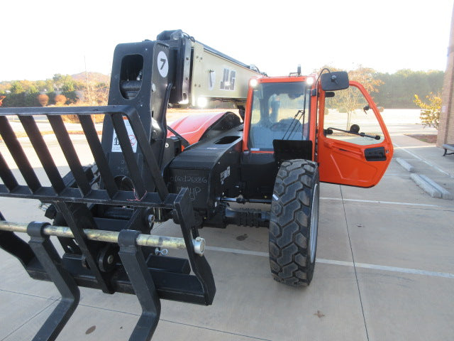 New 2026 JLG 742 Telehandler Forklift