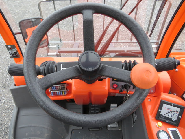 New 2025 SKYTRAK 3013 Telehandler Forklift