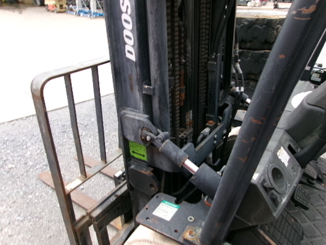 Used 2018 DOOSAN G25N-7 Straight Mast Forklift