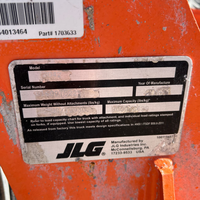 Used 2016 SKYTRAK 8042 Telehandler Forklift