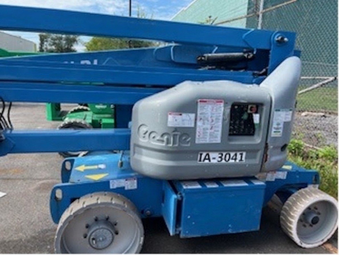 Used 2017 GENIE Z-40-23N RJ Articulating Boom Lift