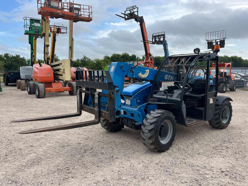 Used 2019 GENIE GTH-5519 Telehandler Forklift, photo 1
