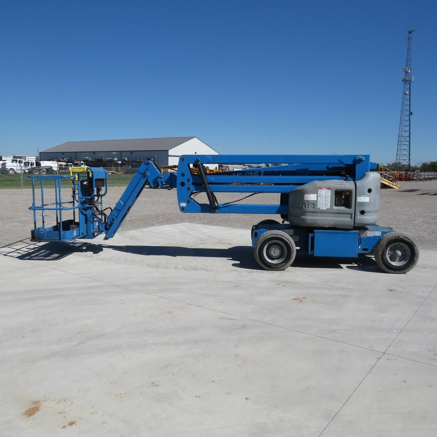Used 2019 GENIE Z-45/25J DC Articulating Boom Lift