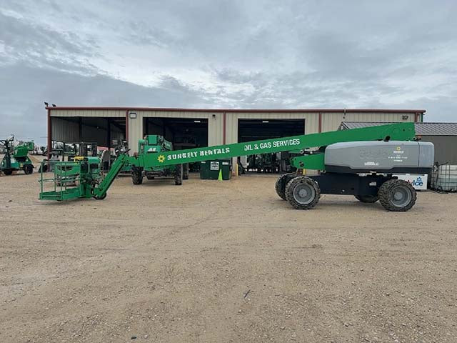 Used 2017 GENIE S-85 Telescopic Boom Lift