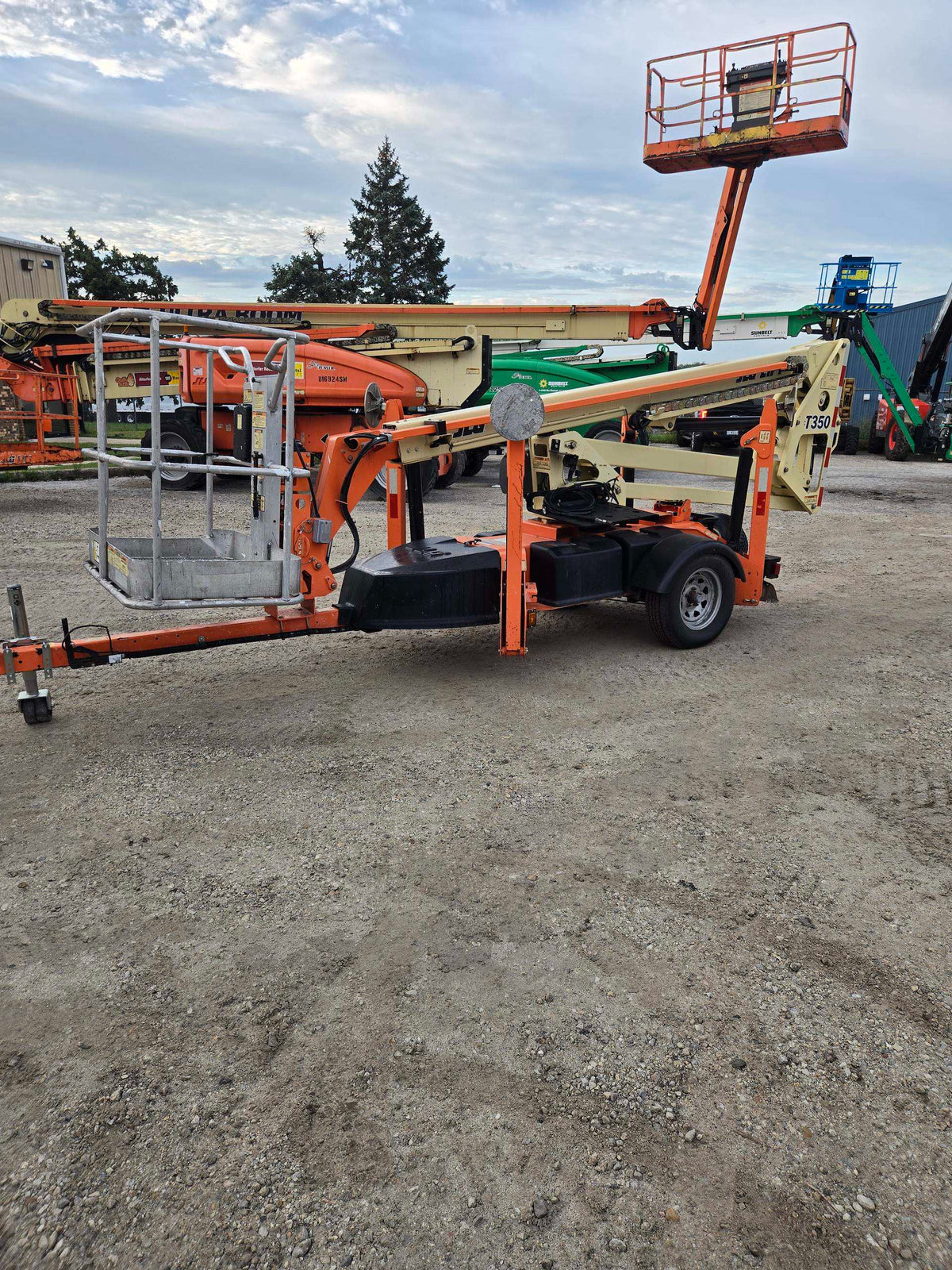 Used 2019 JLG T350 Towable Boom Lift