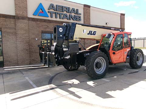 New 2025 JLG 1055 Telehandler Forklift