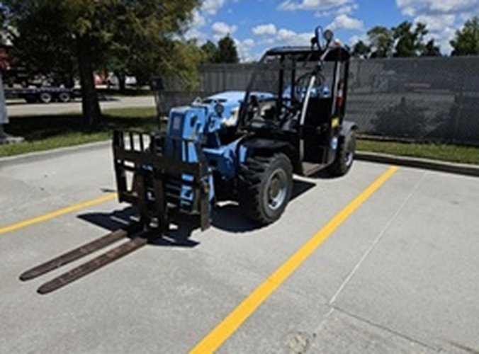 Used 2019 GENIE GTH-5519 Telehandler Forklift
