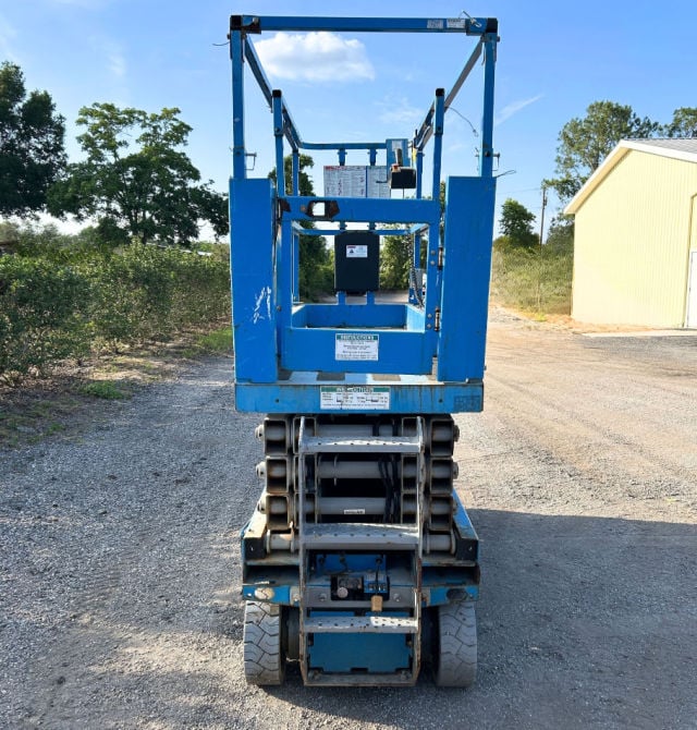 Used 2017 GENIE GS-2632 Scissor Lift