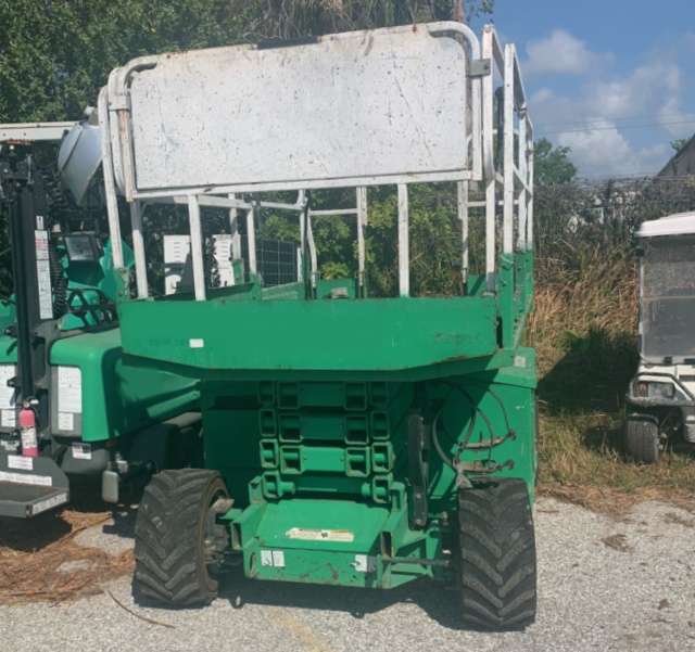 Used 2014 JLG 260MRT Scissor Lift