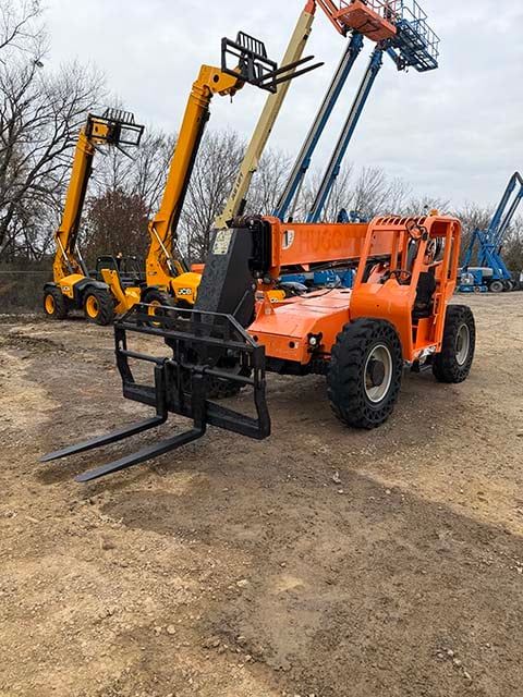 Used 2017 SKYTRAK 6042 Telehandler Forklift