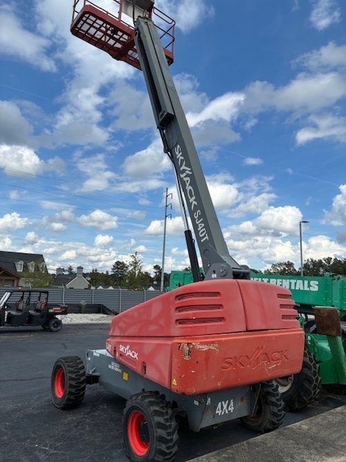 Used 2017 SKYJACK SJ40 T Telescopic Boom Lift, photo 2